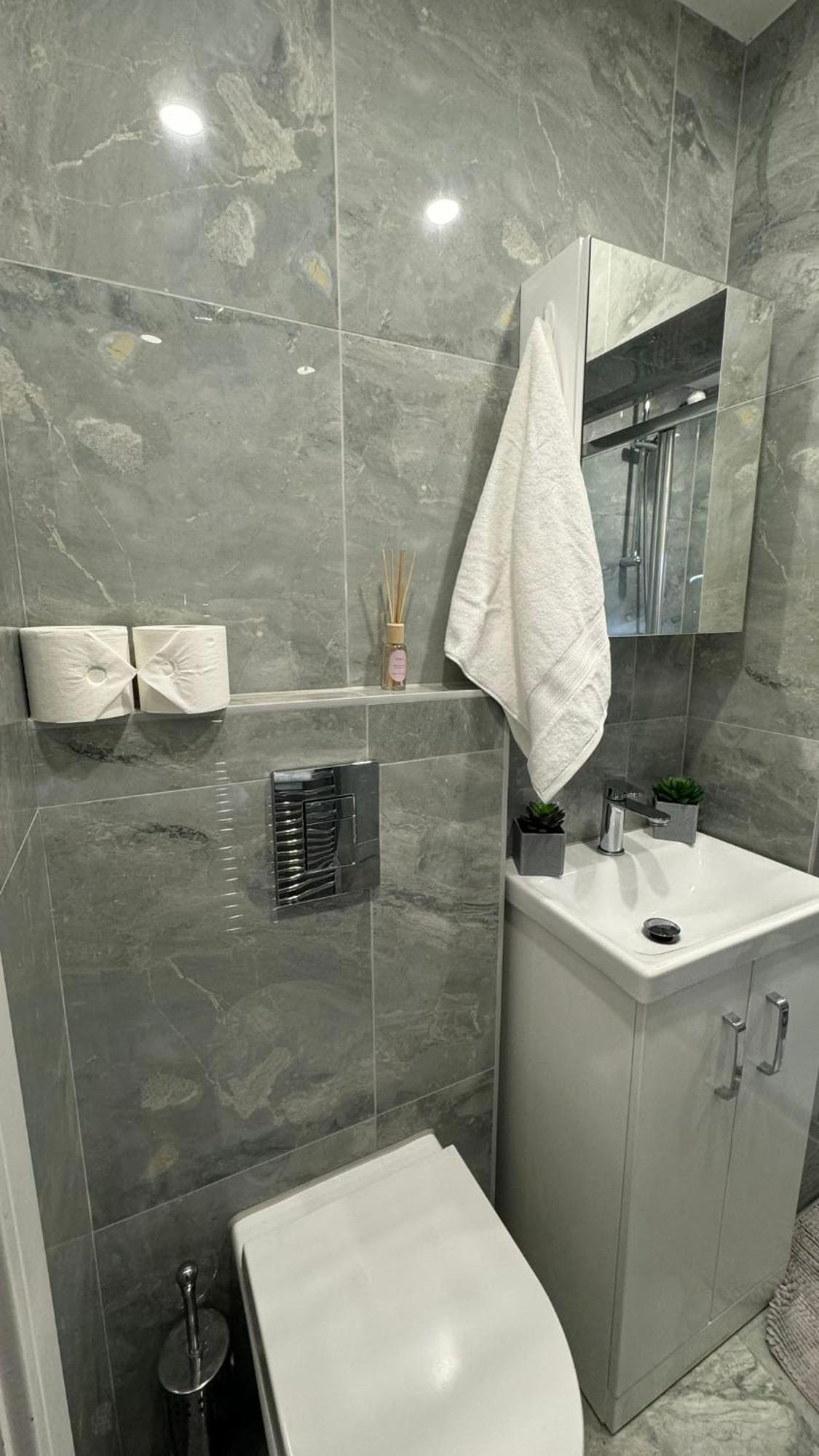 Double With Access To The Garden Londen